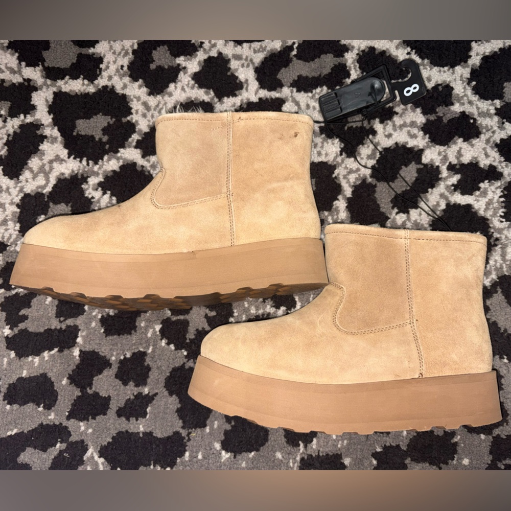 Time and Tru boots. - Picture 6 of 6